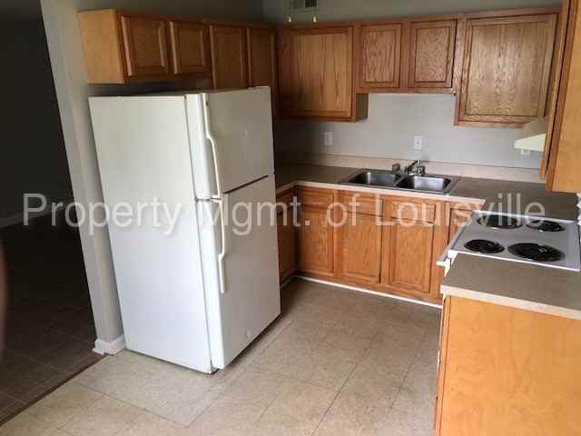 3209 Kemmons Dr #101 - Photo 2 of 9