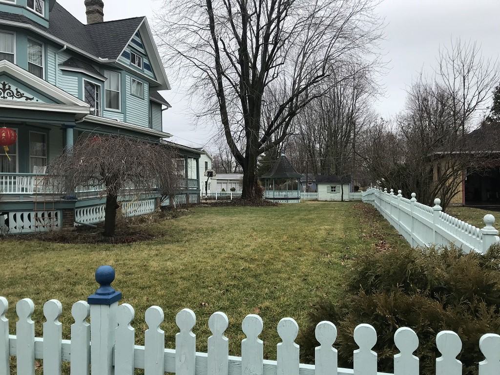 508 N Main St - Photo 3 of 50