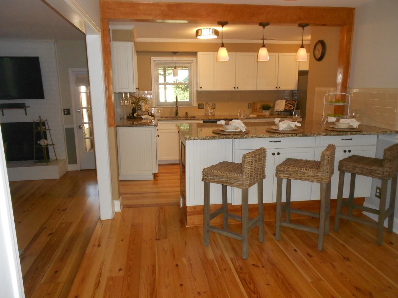 997 Sea Gull Drive - Photo 3 of 18