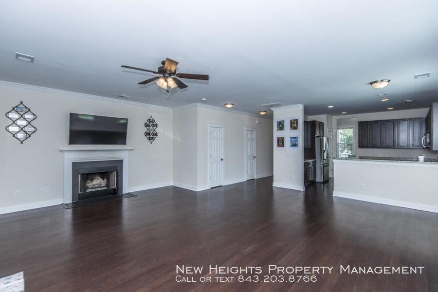 1747 Bee Balm Rd - Photo 3 of 14