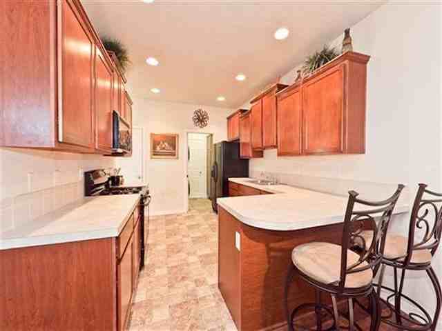 1504 28th Ave - Photo 2 of 16