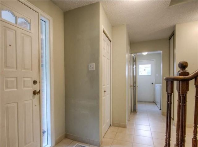 159 Westvale Dr - Photo 3 of 9