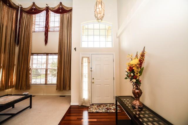 3111 Newport Ln - Photo 2 of 35