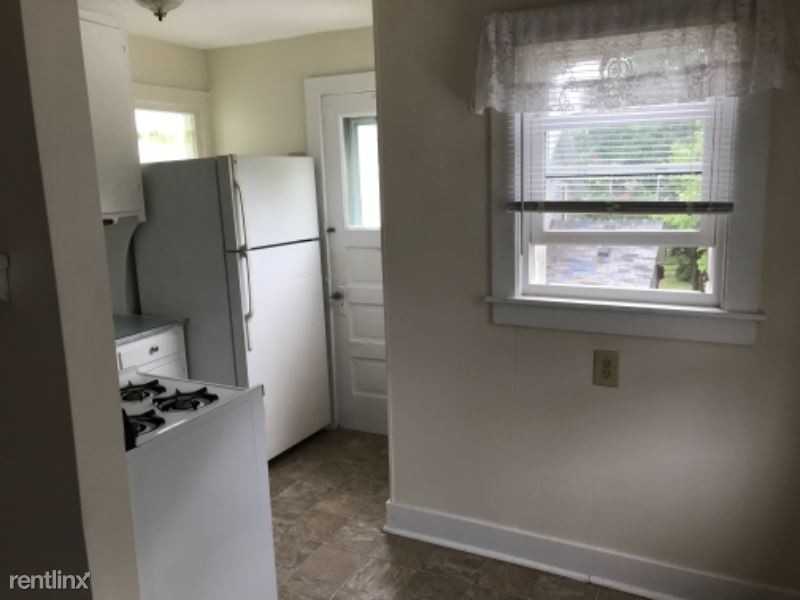 301 N Delia St #5 - Photo 2 of 13