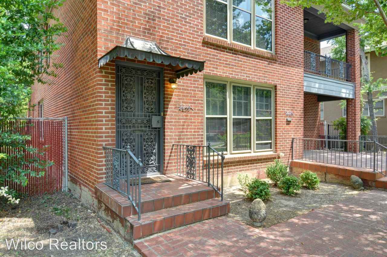 2230 Edwin St - Photo 2 of 20