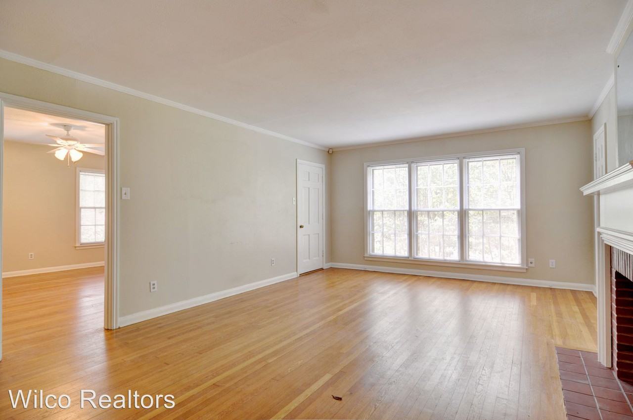 2230 Edwin St - Photo 3 of 20