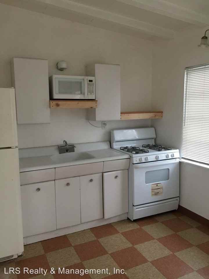 219 & 221 N. Curry St. - Photo 2 of 8