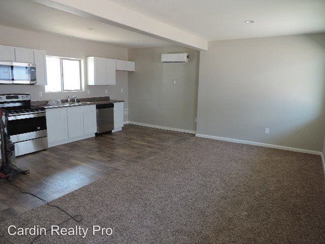 115 Curry Drive - Photo 3 of 4