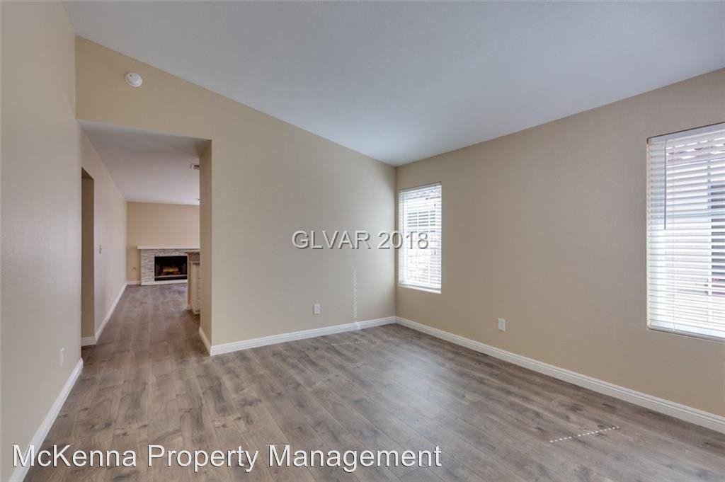 4658 Belshire Dr - Photo 2 of 12