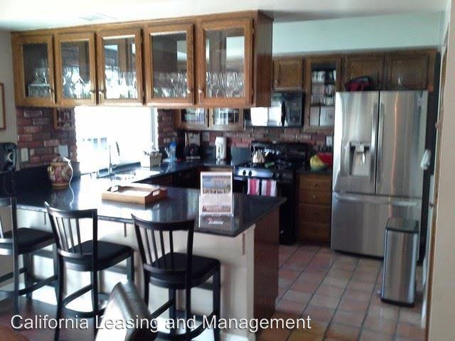 24018 Sag Harbor Ct - Photo 2 of 13