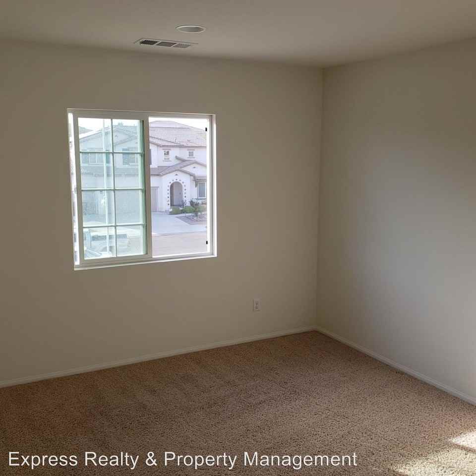 34884 Star Jasmine Place - Photo 2 of 26