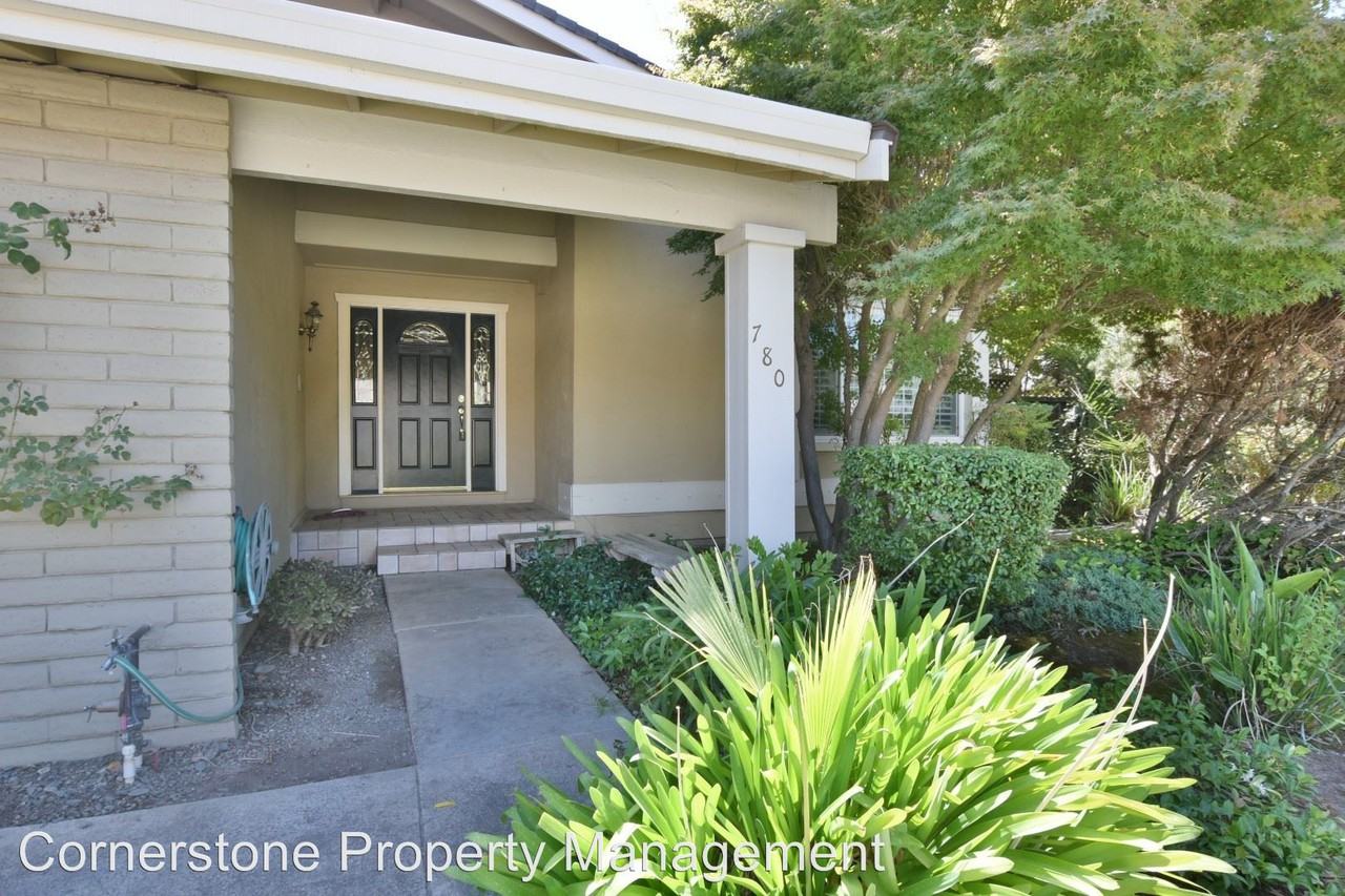 780 Pricewood Ct - Photo 2 of 14