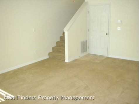 347 E Church St - Photo 3 of 10