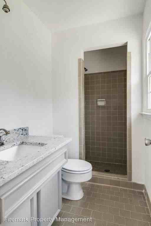 993 Windrowe Dr - Photo 3 of 11