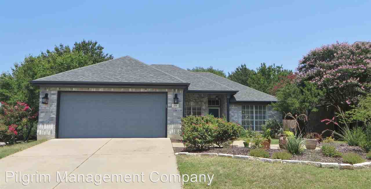 201 Rio Vista Dr - Photo 2 of 32