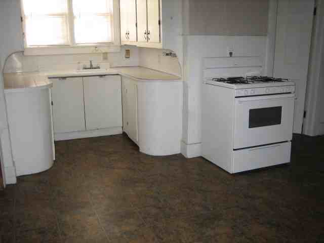 471 1st St - Photo 2 of 13
