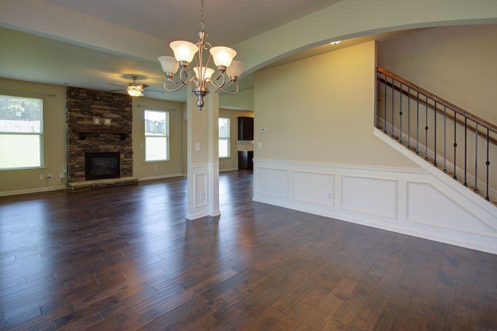 5960 Indian Springs Dr - Photo 3 of 30
