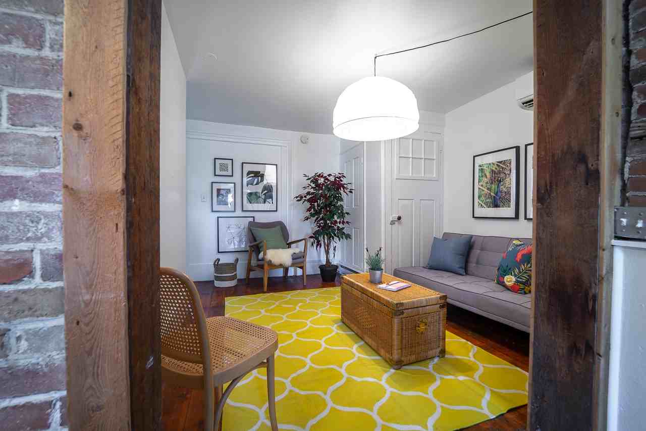 66 Mary Street - Photo 3 of 10