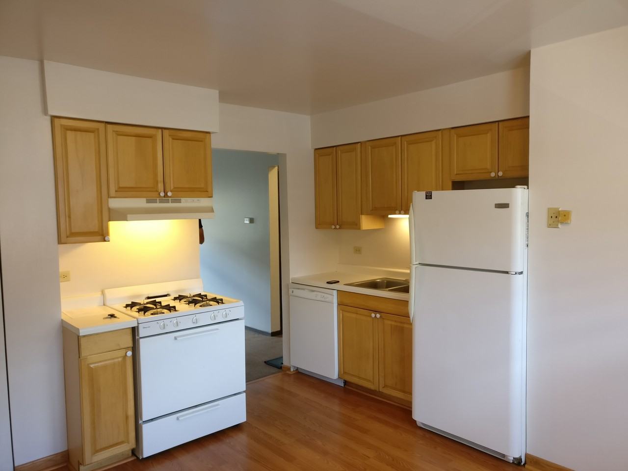 109 N Whispering Hills Dr #2c - Photo 2 of 3