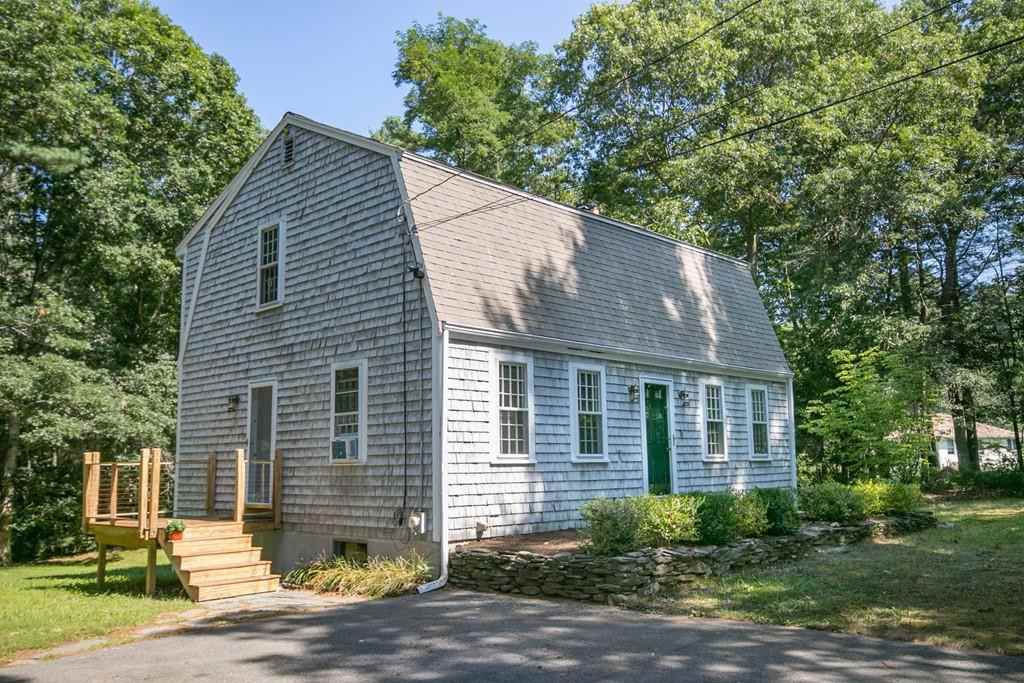 76 Birch St - Photo 2 of 16