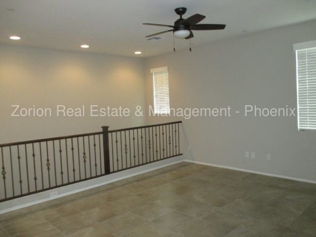 4763 E Red Oak St #101 - Photo 3 of 24