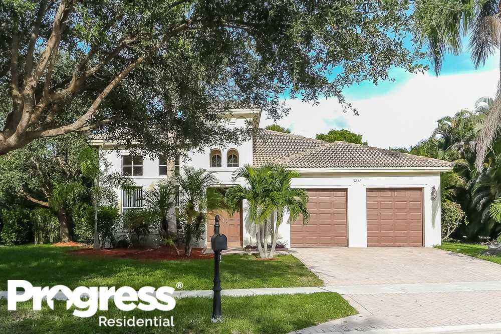 9237 Nugent Trail - Photo 2 of 14