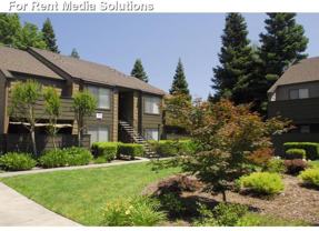 132 Fountain Oaks Cir - Photo 1 of 1