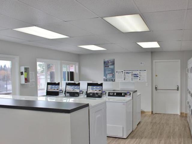 2024 Ne Terre View Dr - Photo 2 of 18