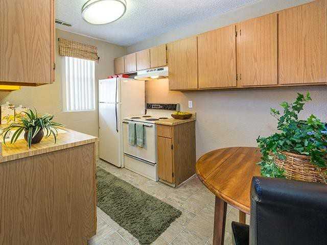 1698 Lenmar Dr - Photo 3 of 18