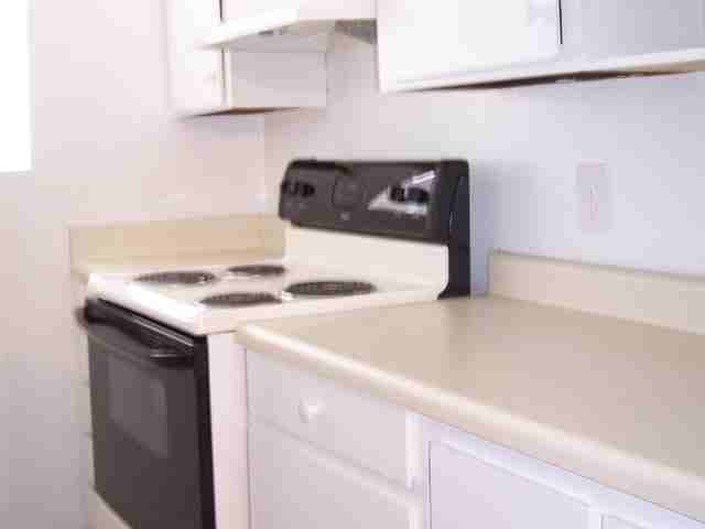 3325 E Texas St - Photo 2 of 5