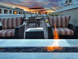 10407 Magnolia Blvd - Photo 1 of 1