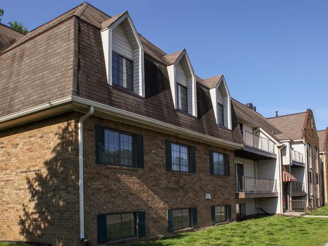 6201 Newberry Rd - Photo 3 of 15