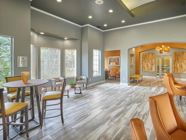 1250 South Dayton Court - Photo 4 of 19