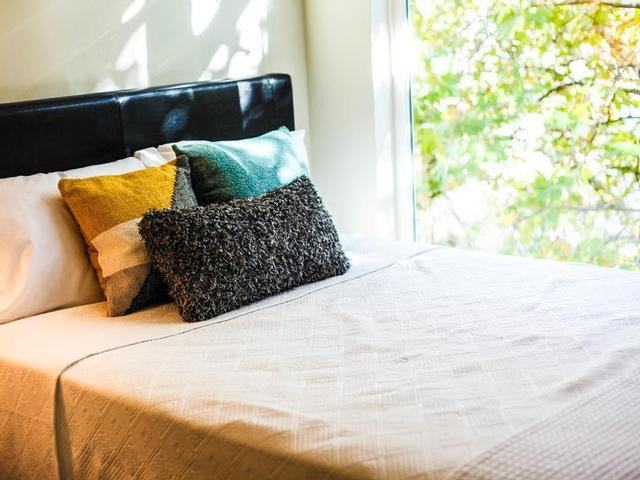 206 5th Ave N - Photo 6 of 50