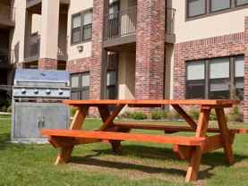 3301 N Elm Ave - Photo 1 of 1