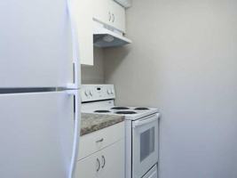 featured image of 3843 Penbrook St