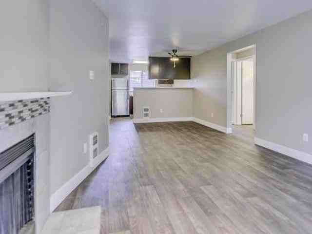 13031 8th Ave W - Photo 4 of 18