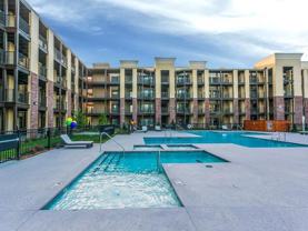 8336 S Lewis Ave - Photo 1 of 1