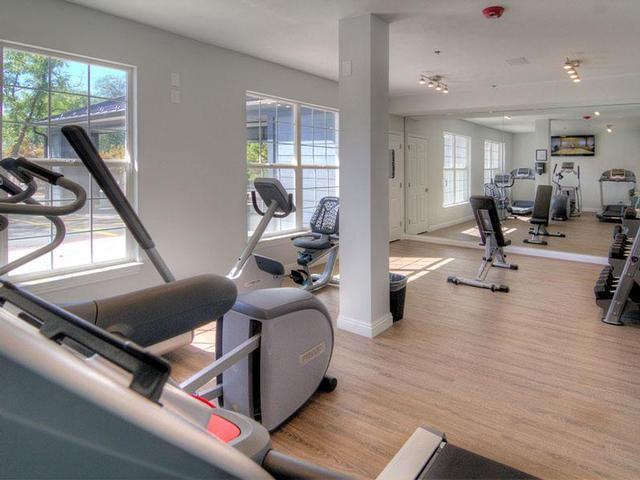 727 E 600 S - Photo 2 of 23