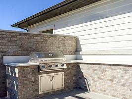 featured image of 3560 Midland Dr
