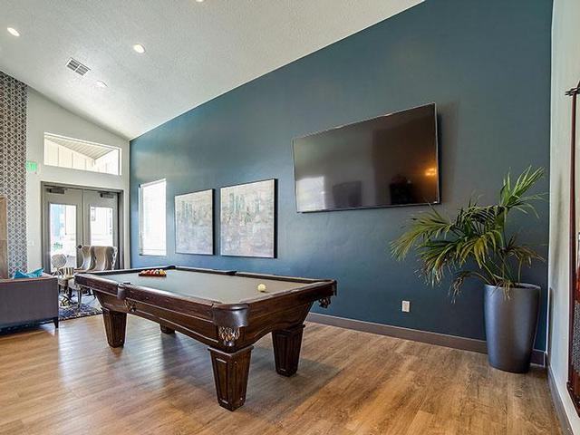 3560 Midland Dr - Photo 4 of 28