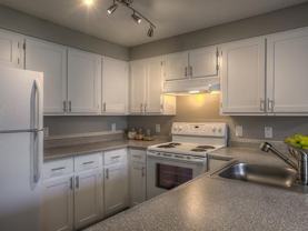 20650 Ne Halsey St - Photo 1 of 1