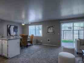 20650 Ne Halsey St - Photo 1 of 1