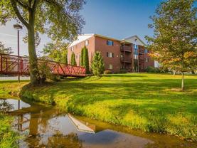 1147 W Grand River Ave - Photo 1 of 1