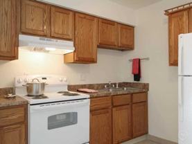 1147 W Grand River Ave - Photo 1 of 1