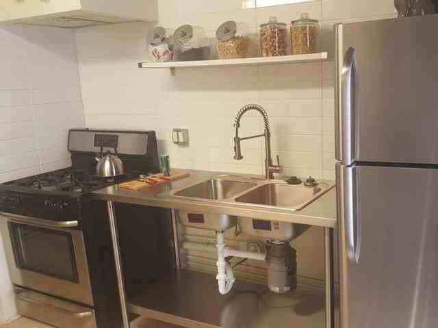 1637 E Missouri Ave - Photo 2 of 23