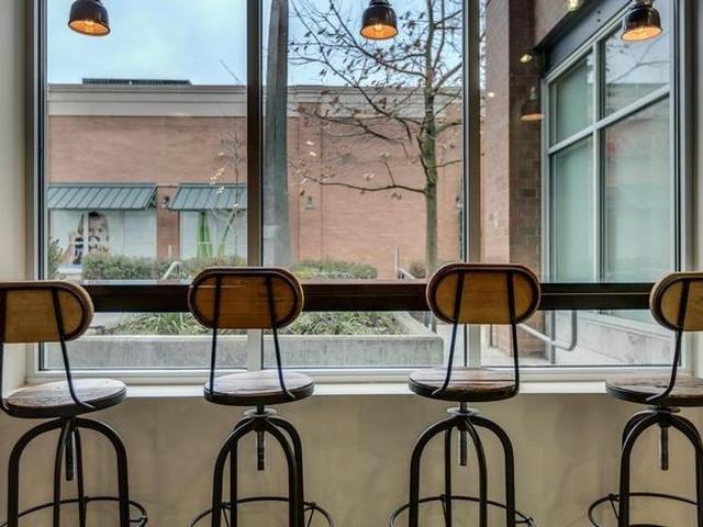 4751 12th Ave Ne - Photo 3 of 8