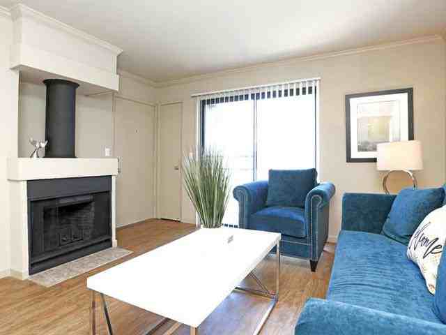 7100 Shoreline Dr - Photo 6 of 14