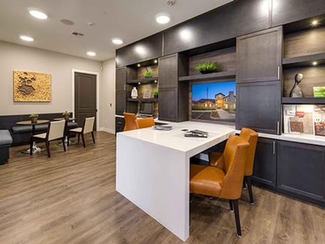 7640 W. Stockton Blvd - Photo 3 of 20