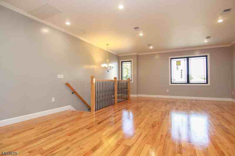 59 Bellavista Ave - Photo 3 of 16